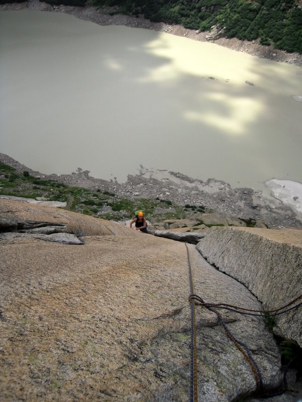 Fissures