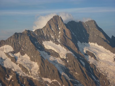 Schreckhorn et Lauteraarhorn Schreckhorn et Lauteraarhorn