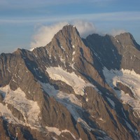 Schreckhorn et Lauteraarhorn