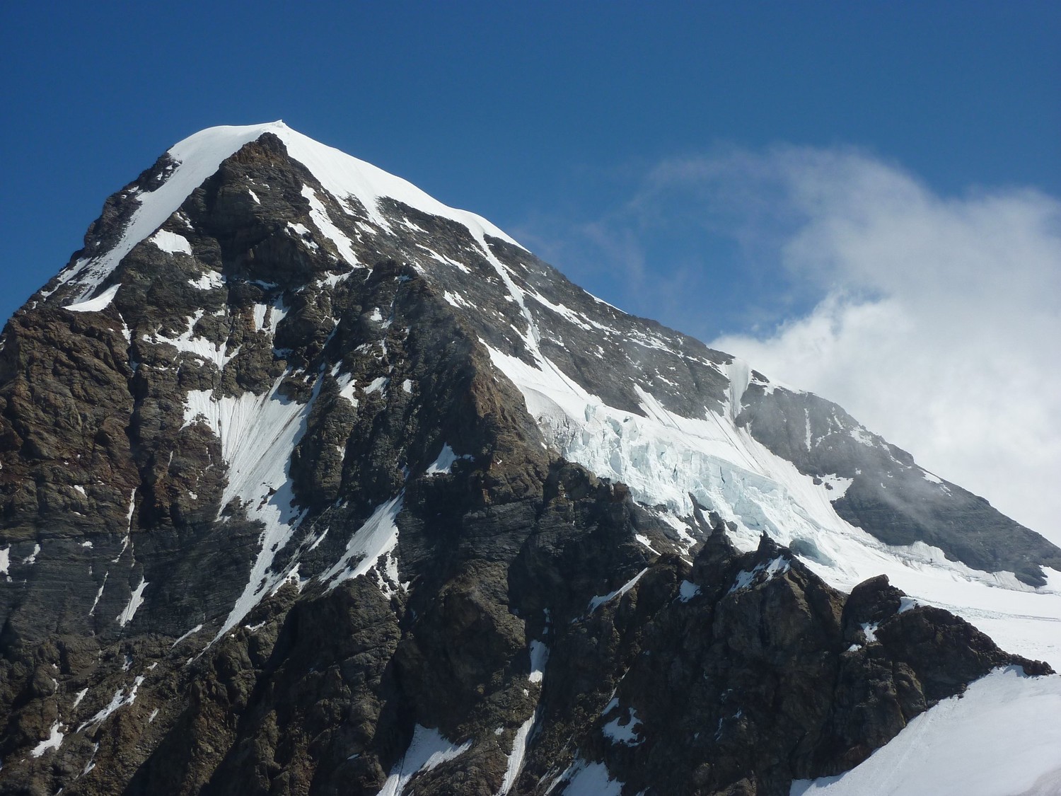 Monch - Arete SO vue depuis le Sphinx