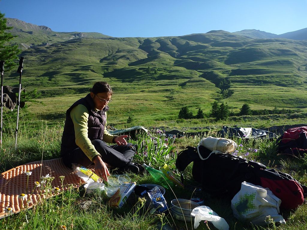 Petit déj' au bivouac du Pont de Lariane