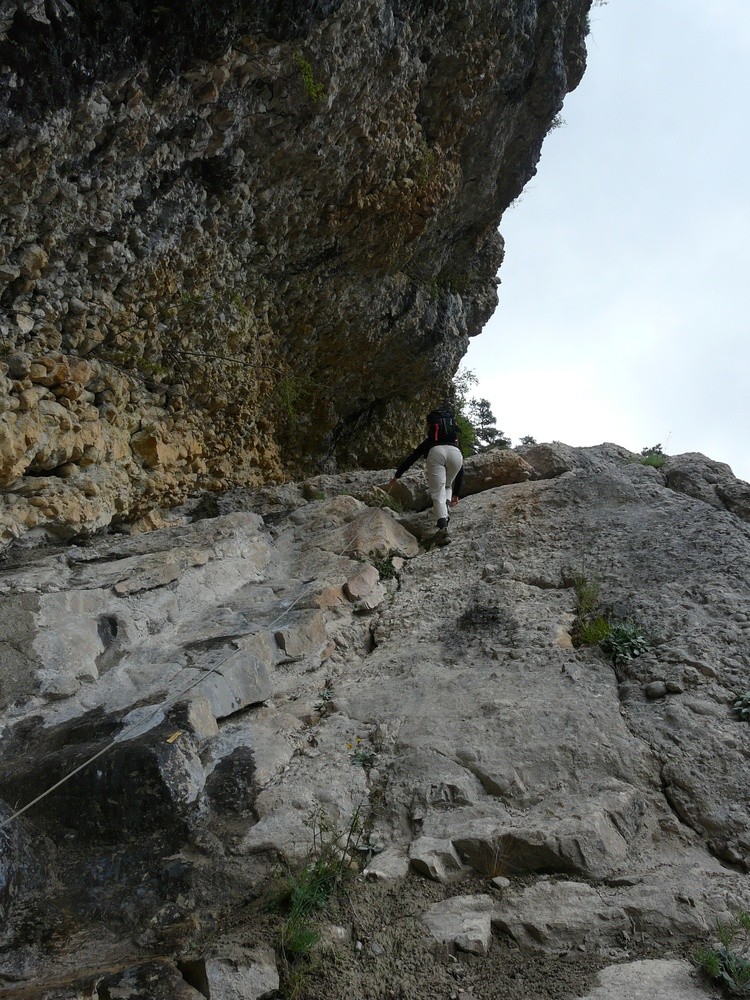 Le passage câblé au dessus du Puits des Bans
