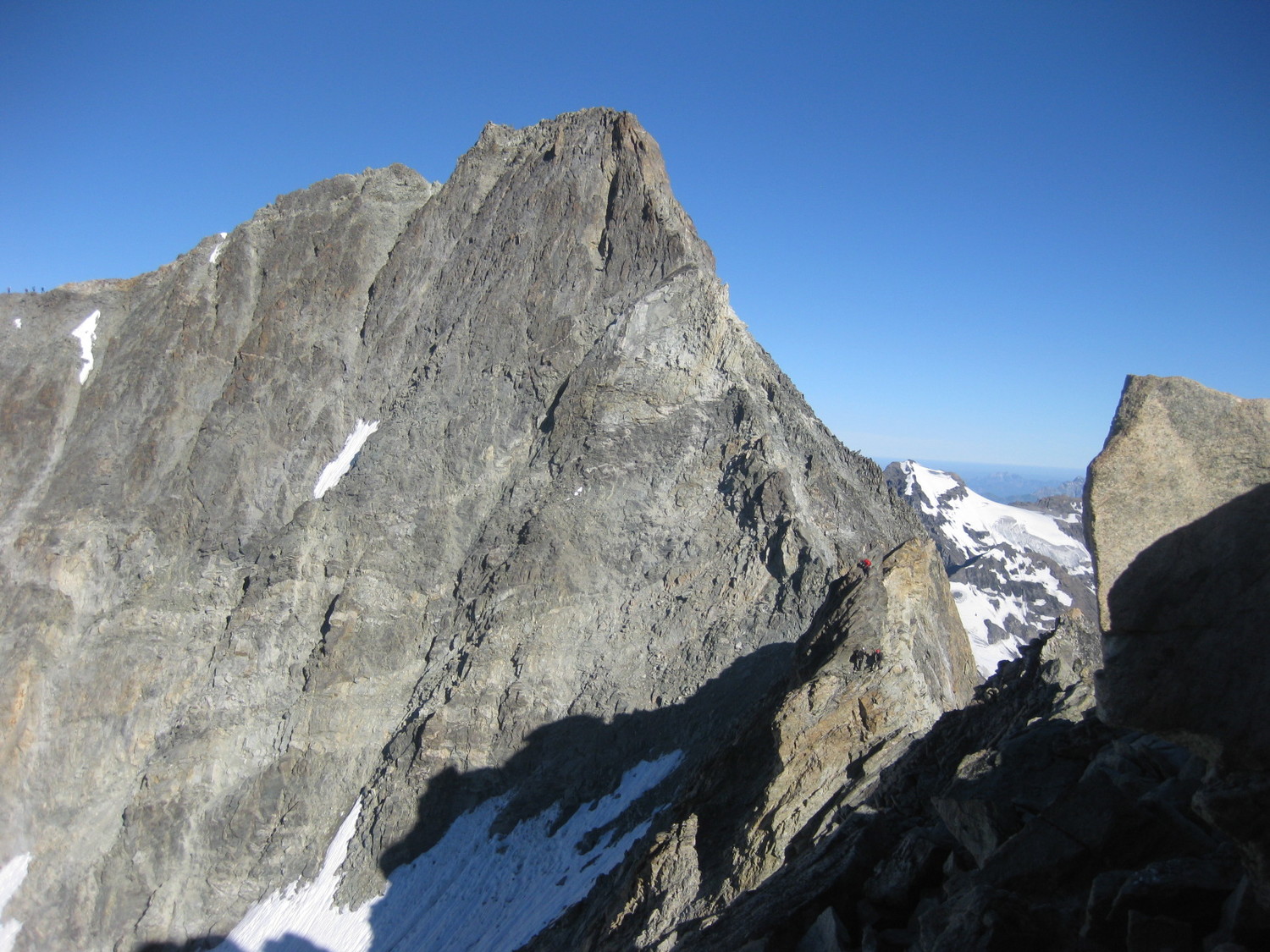 Arête Est. Mont Blanc Cheilon
