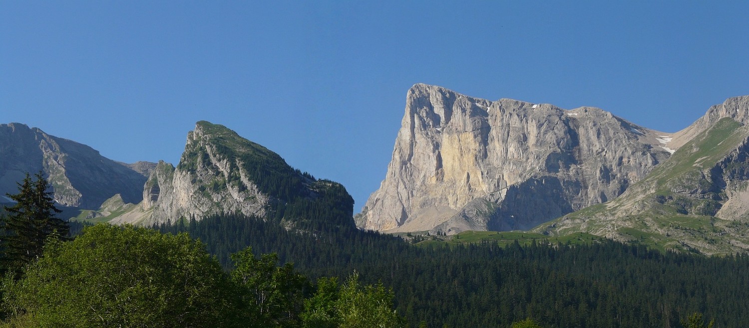 Crête d'Ane et Pic de Bure