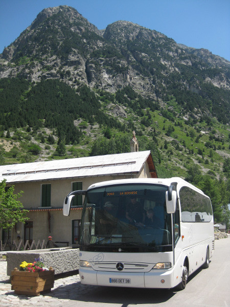 la photo classique du bus qui ne sert à rien