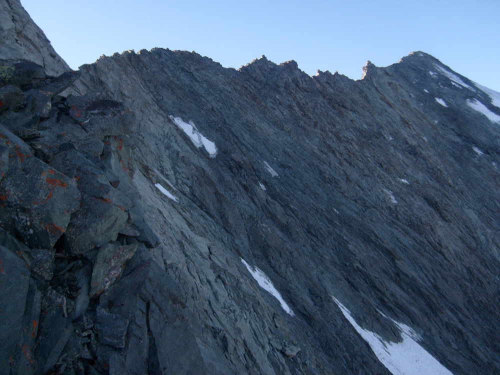 Paye ton arête en dent de scie et son dernier gros gendarme