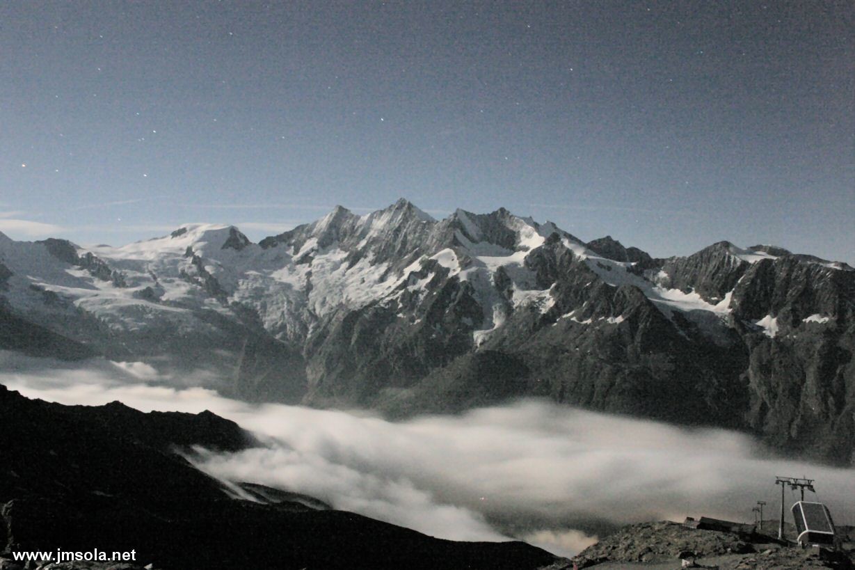Les mischabel au claire de lune
