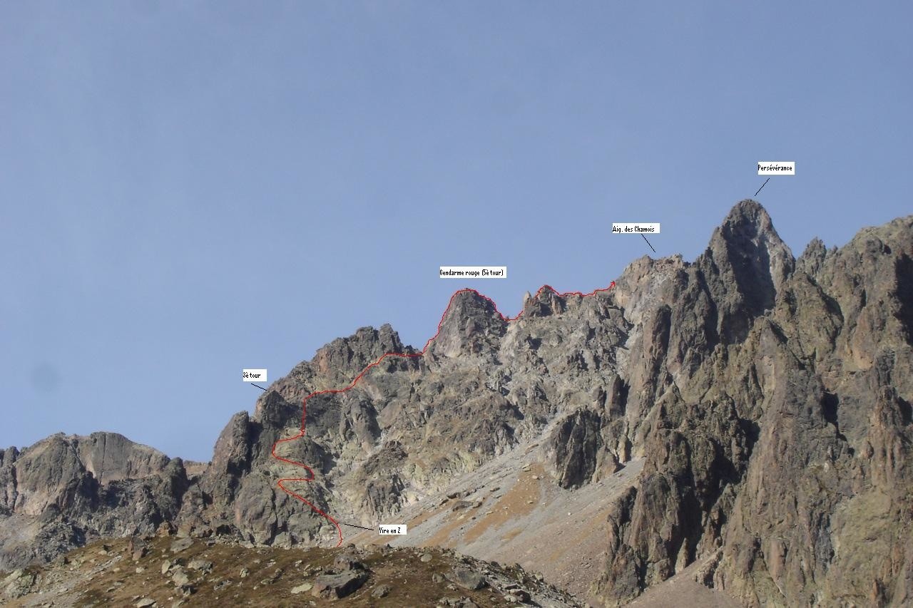 Aiguille des Chamois - arête S. classique tracé approximatif