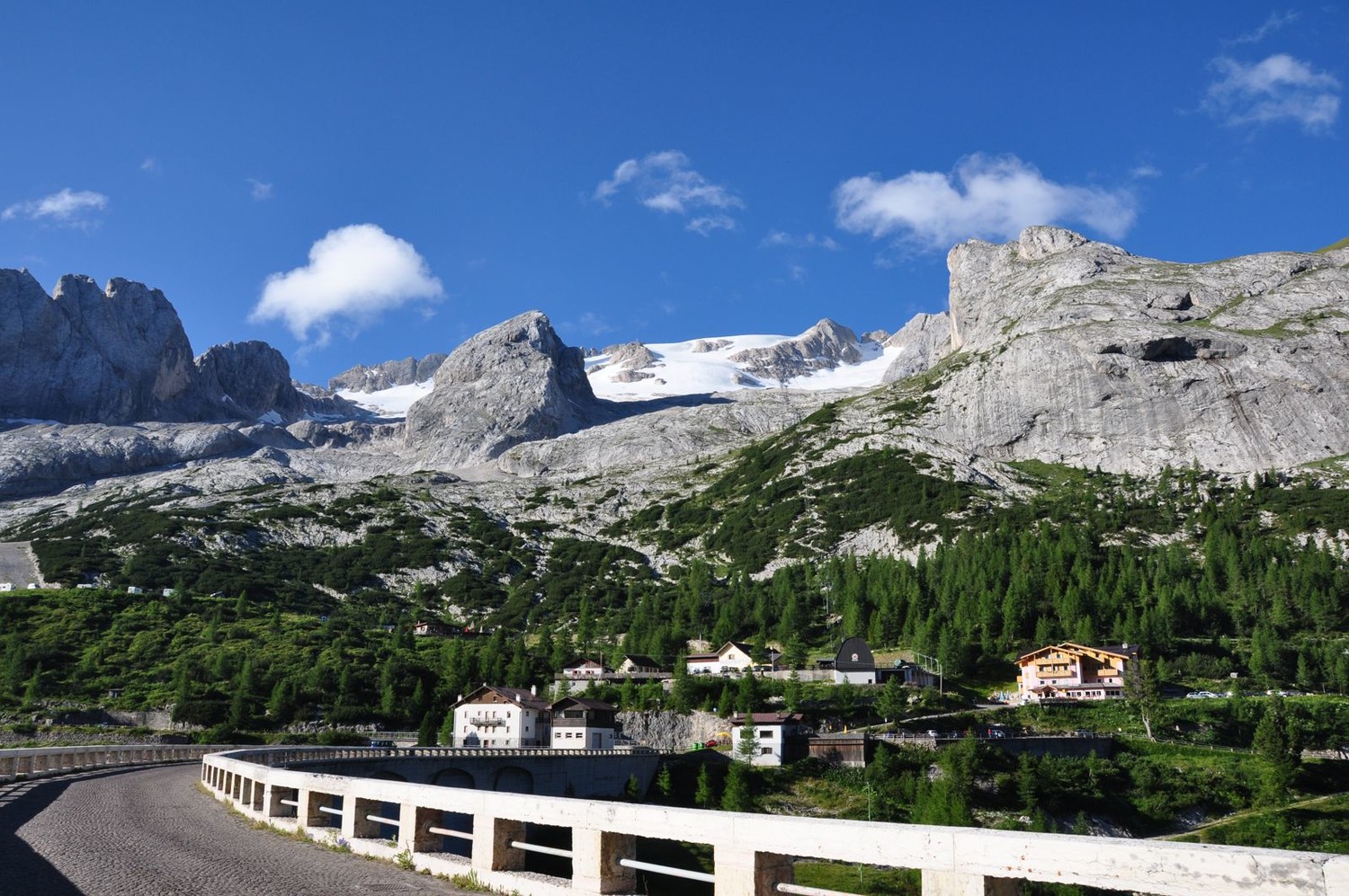 Marmolada: vue du barrage