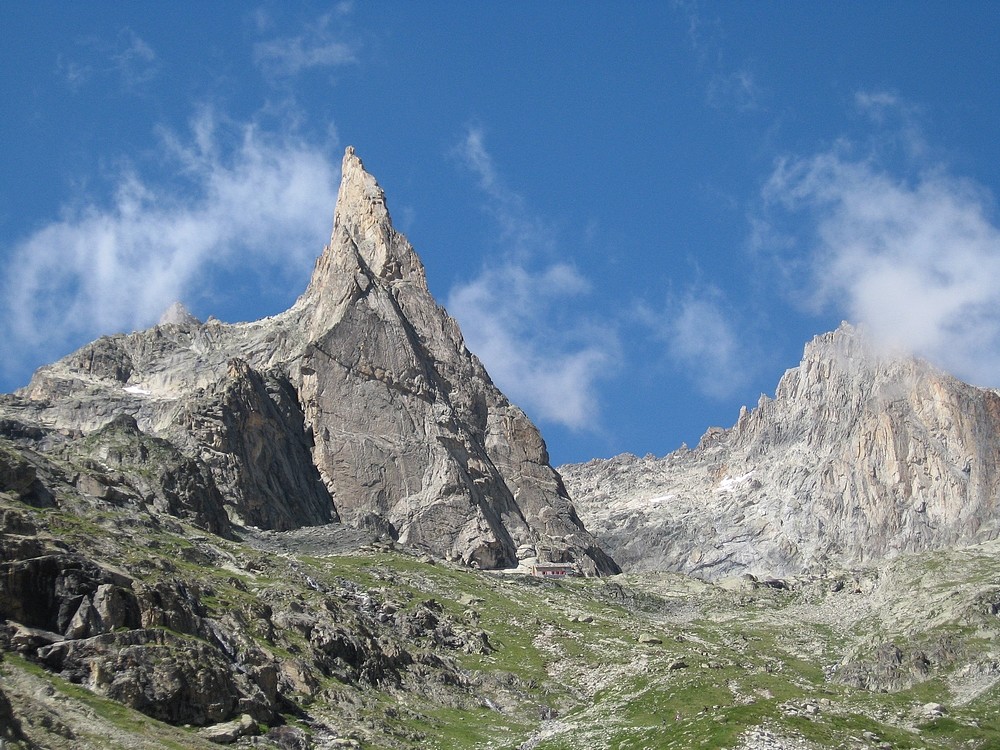 Pic Gény - Arête E : Descente par le vallon du Soreiller avec son inmanquable Dibona
