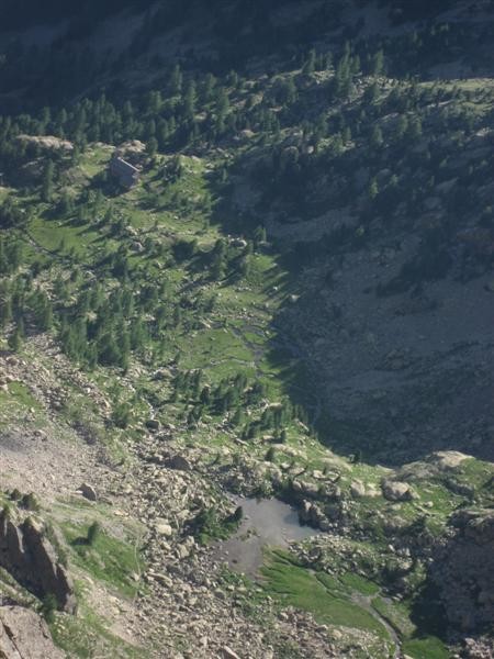 Directissime à la III - Refuge de Cougourde et lac des Sagnes, endroits charmants.