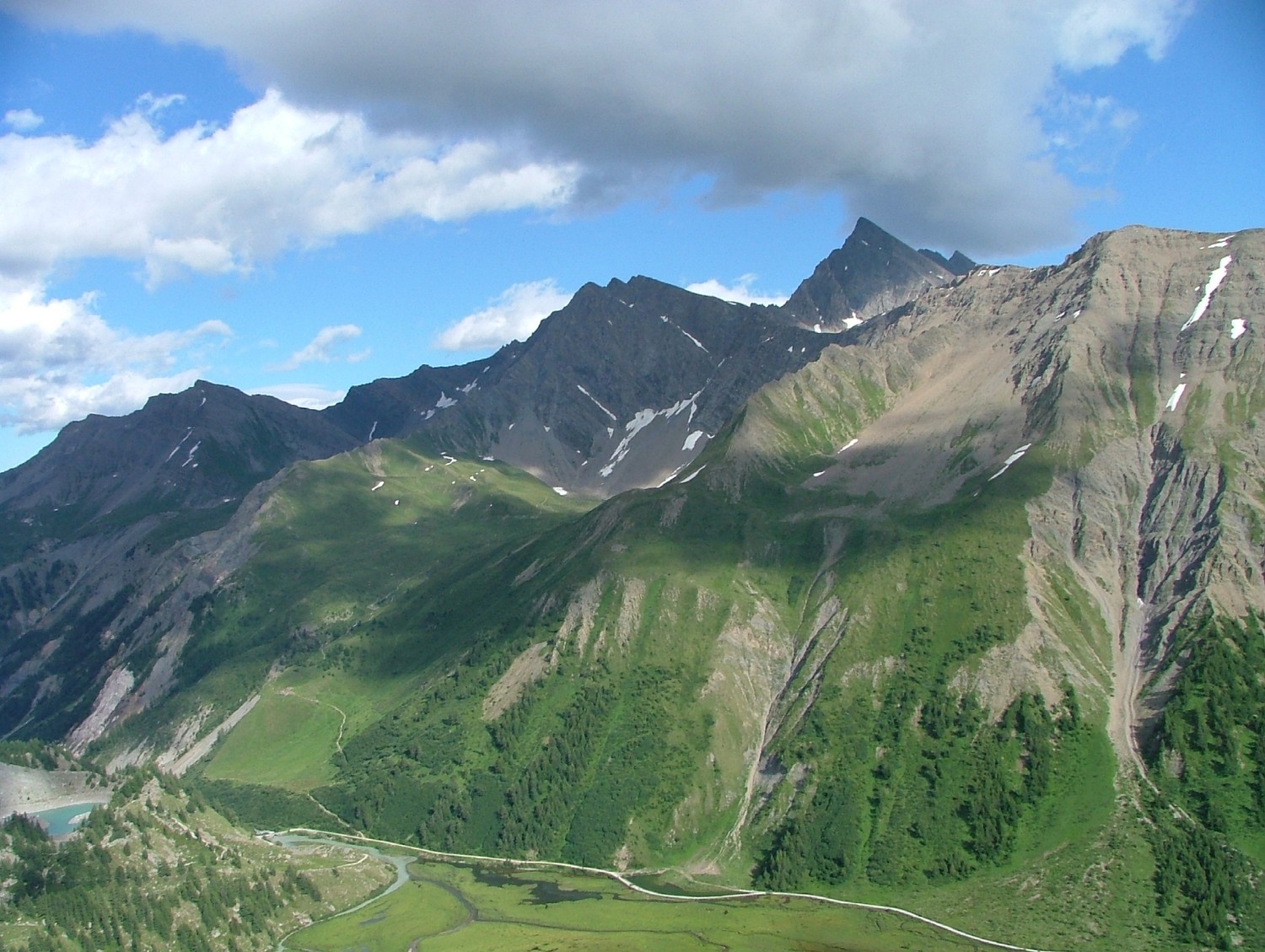 Tré la Tête, lac du Miage, lac de Combal, Berrio Blanc (depuis la montée au bivouac du Pt Mt Blanc)