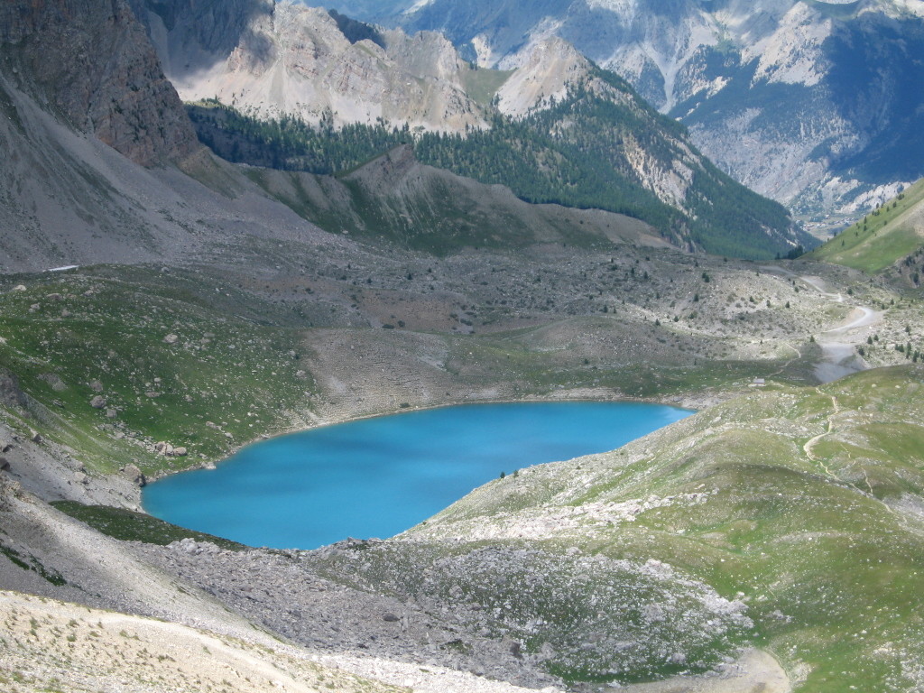 Lac Sainte-Anne depuis le col de Girardin
