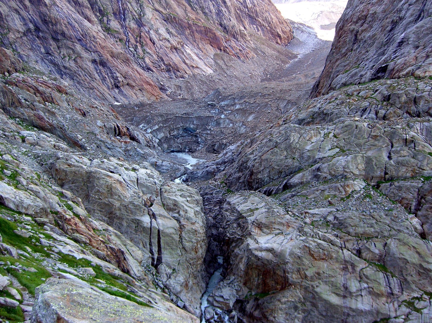 Tondu-accès au glacier...noir