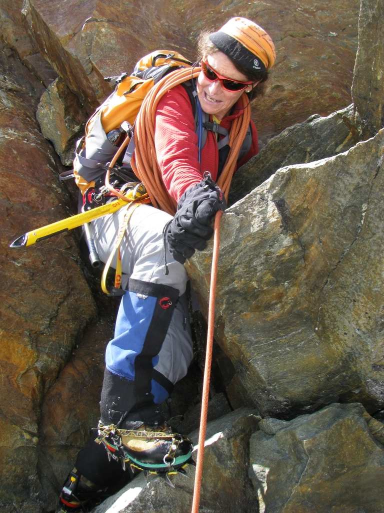 sur l'arête, rhodos en pleine action!!