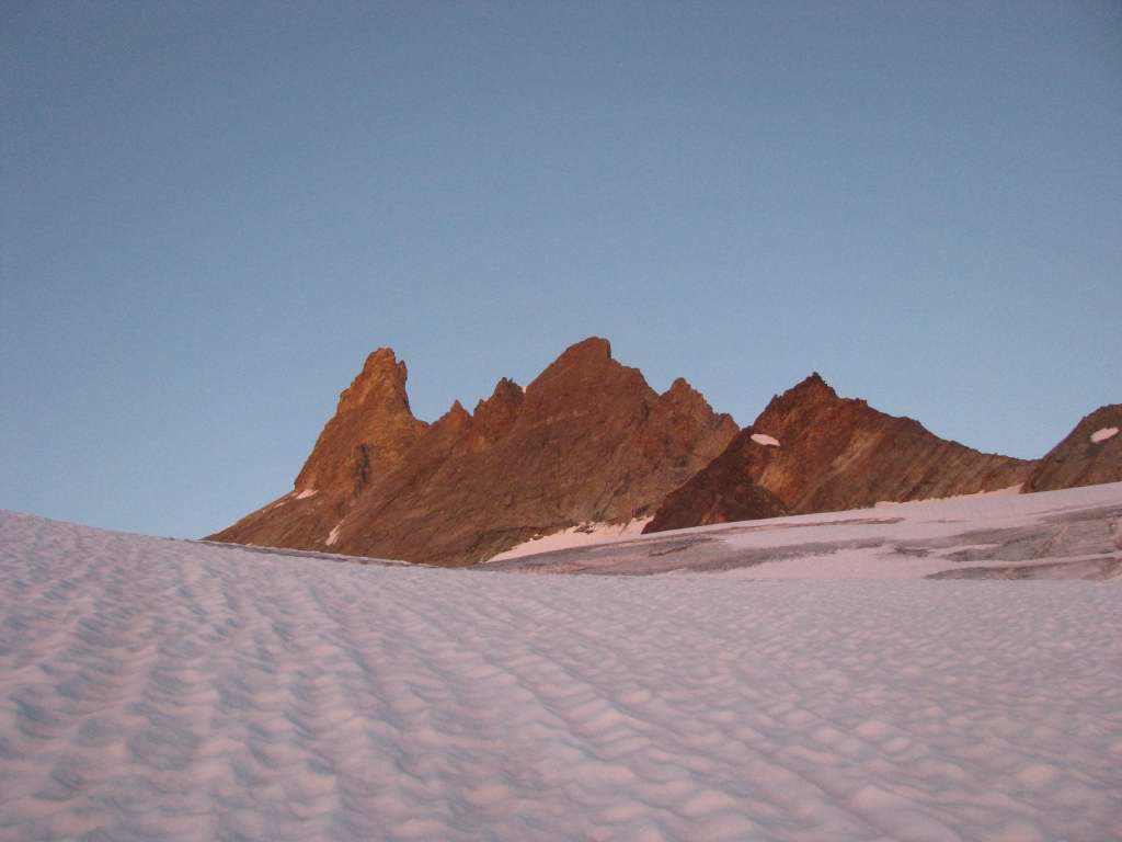 le but de la journée, les Aiguilles Rouges d'Arolla