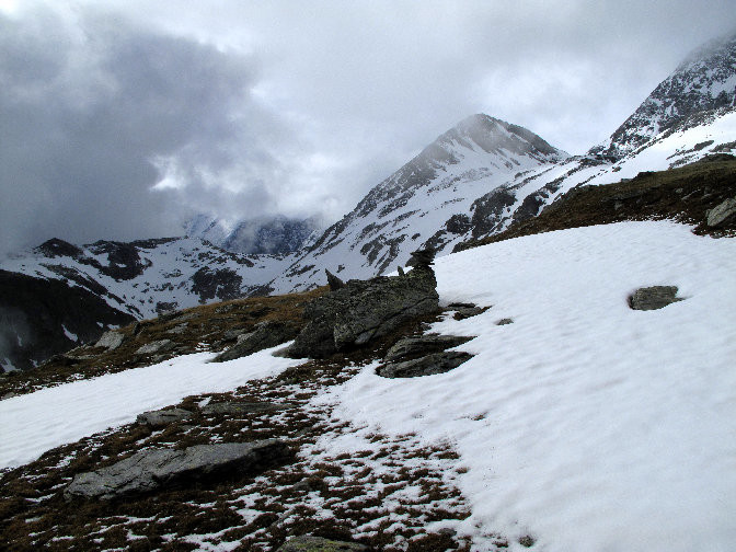 Montée vers le glacier du Troquairou