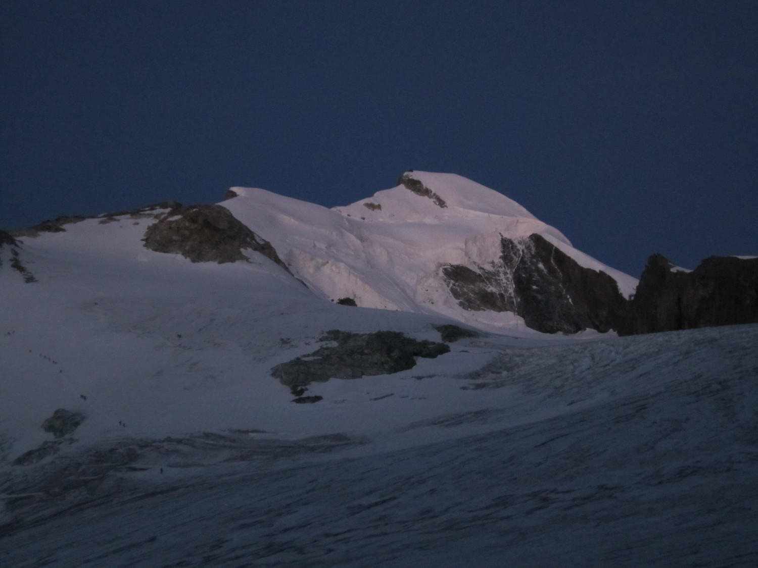 le matin, avec la vue sur l'arête