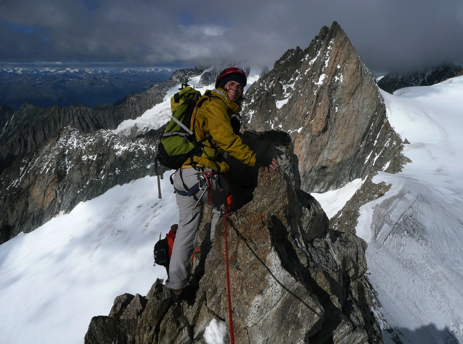 Arête W du Nesthorn, début en rocher