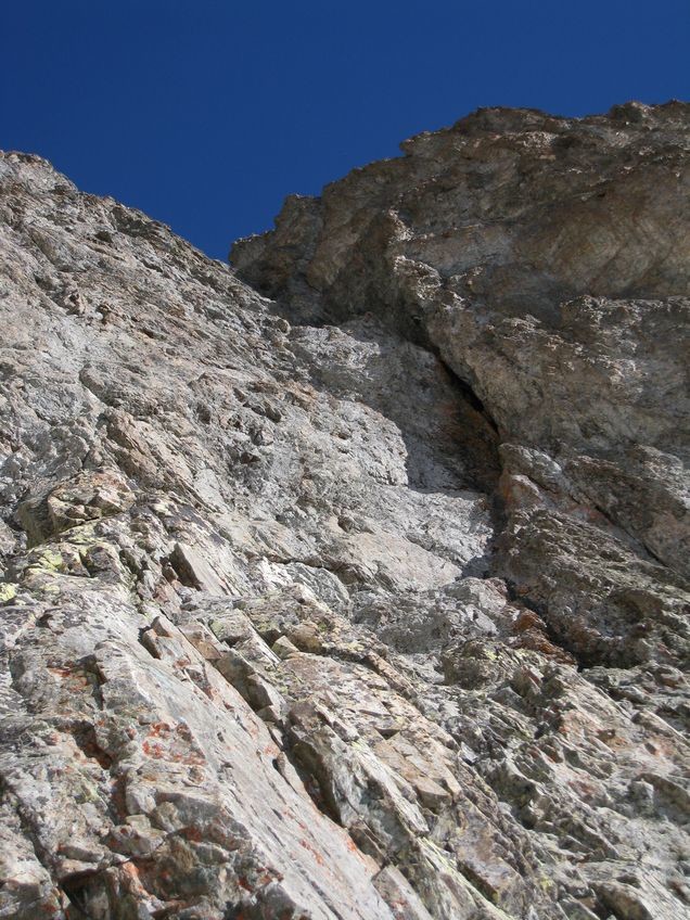 Voie Giraud, L4, sous la grotte humide