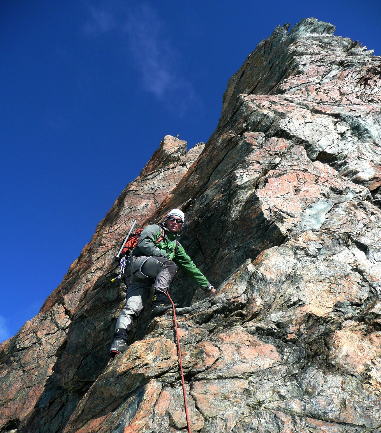1er ressaut du Breithorn Central : Andrea sur le fil de l'éperon