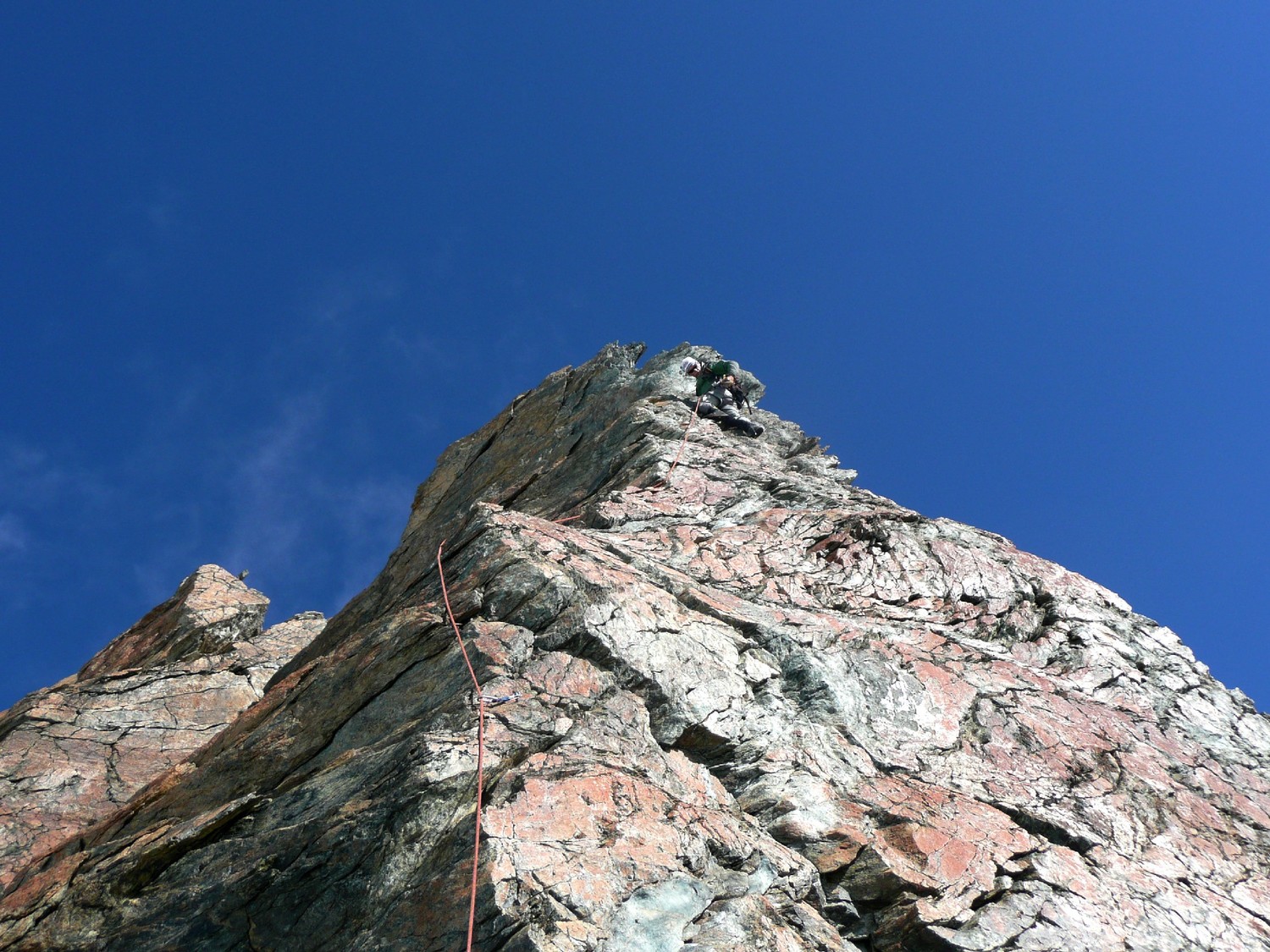 1er ressaut du Breithorn Central : Andrea sur le fil de l'éperon