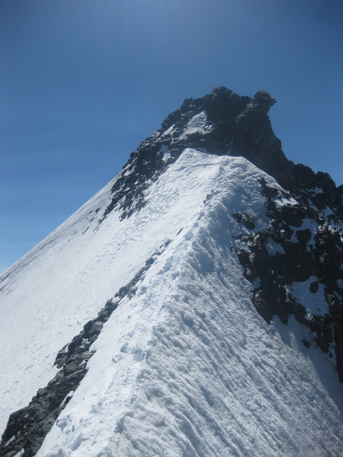 Descente de la Lenzspitze en direction du Nadelhorn