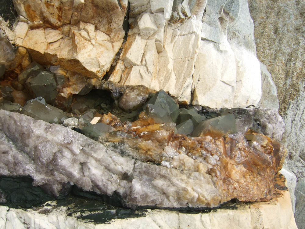 A découvrir dans le secteur... et à laisser en place pour le plus grand plaisir des alpinistes.