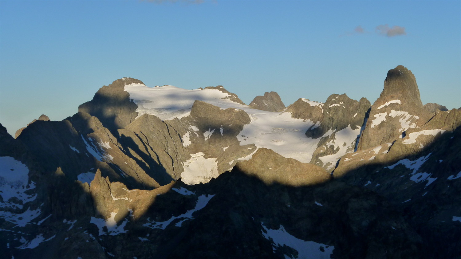 Rouies et Pointe du Vallon des Etages (depuis le vallon de la Temple)