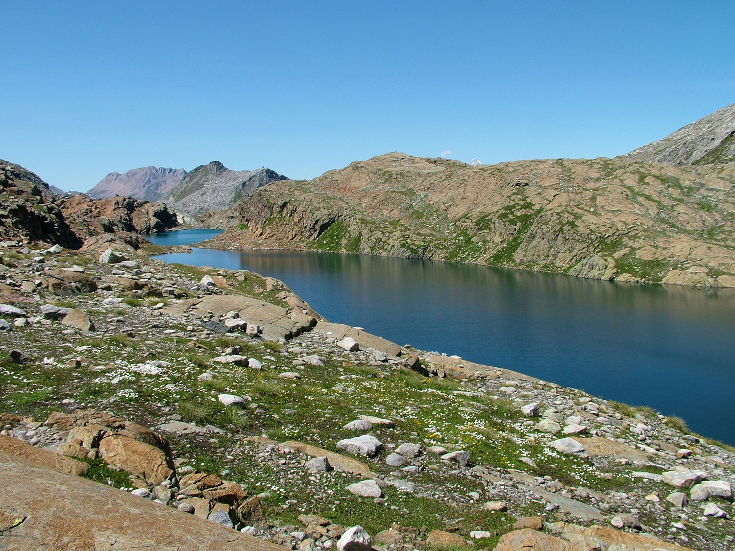 Geisspfadsee e Züesee sul versante svizzero