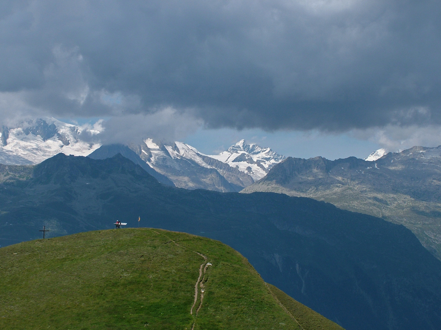 Cima NW, sullo sfondo la Jungfrau