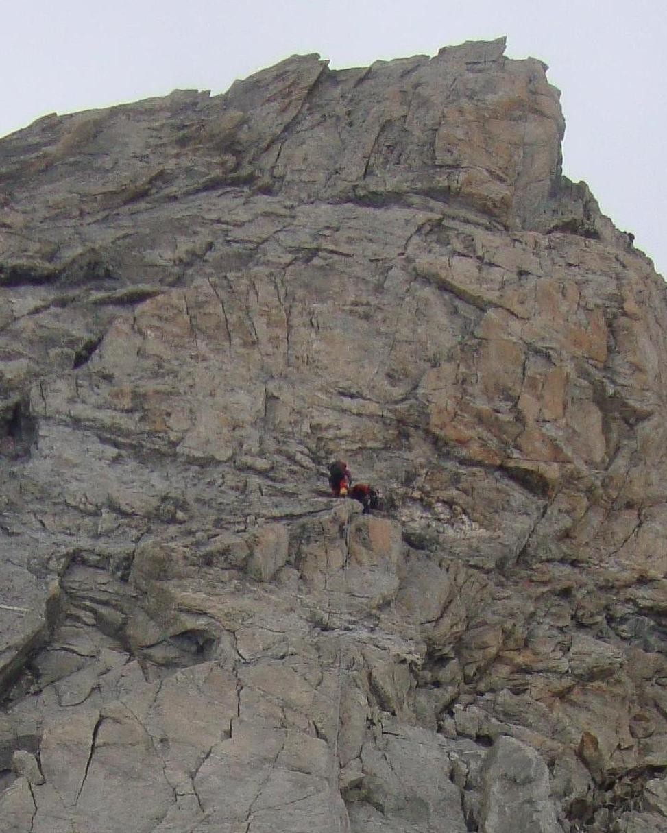 Aiguille d'Entrèves: les rappels de la face Ouest.