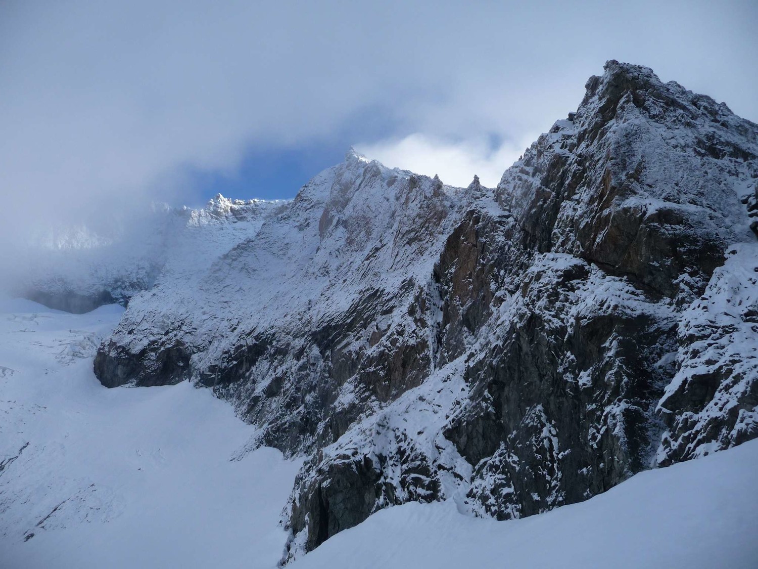éclaircie sur l'arête du rateau