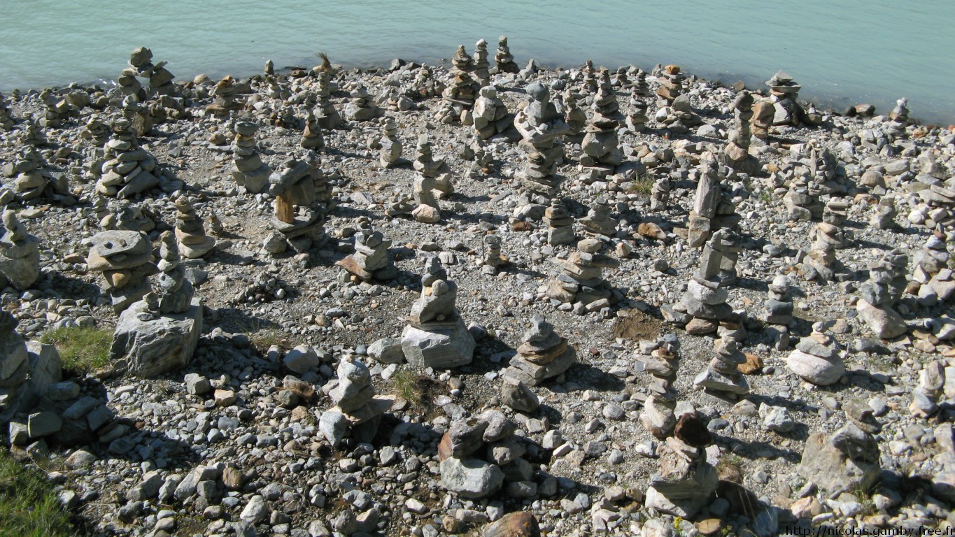 Kairns au lac de la Silvretta