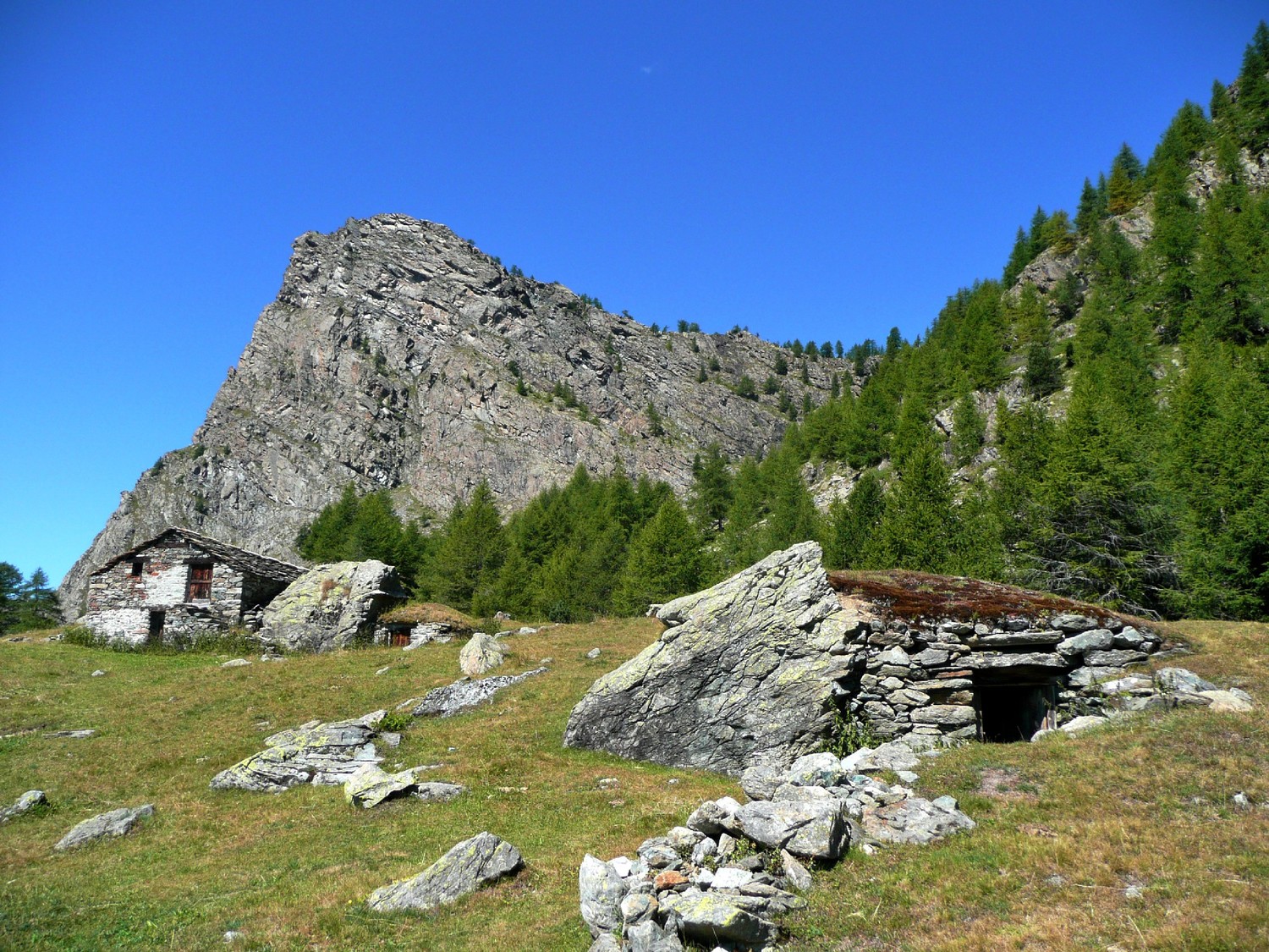 Bec Raty, Valle di Champorcher