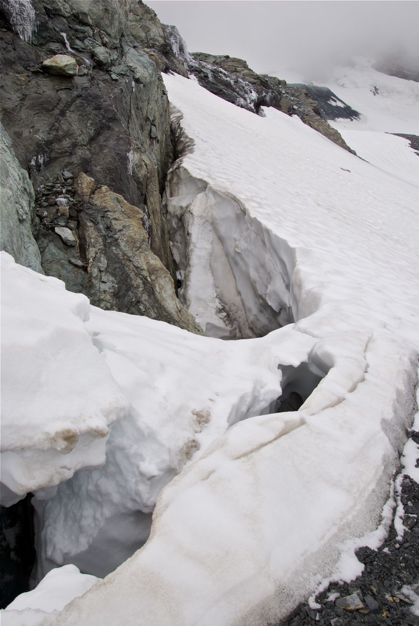 Rimaye sous les rochers intermédiaire