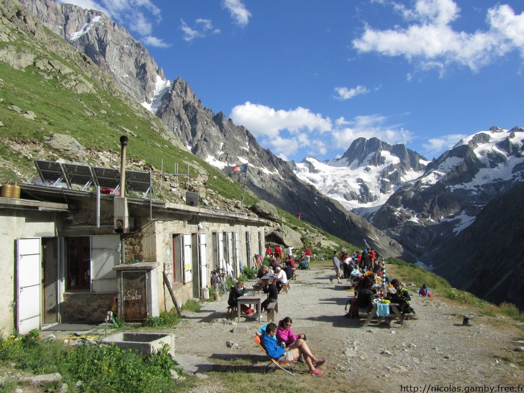 Refuge Temple-Ecrins