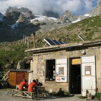 Refuge Temple-Ecrins