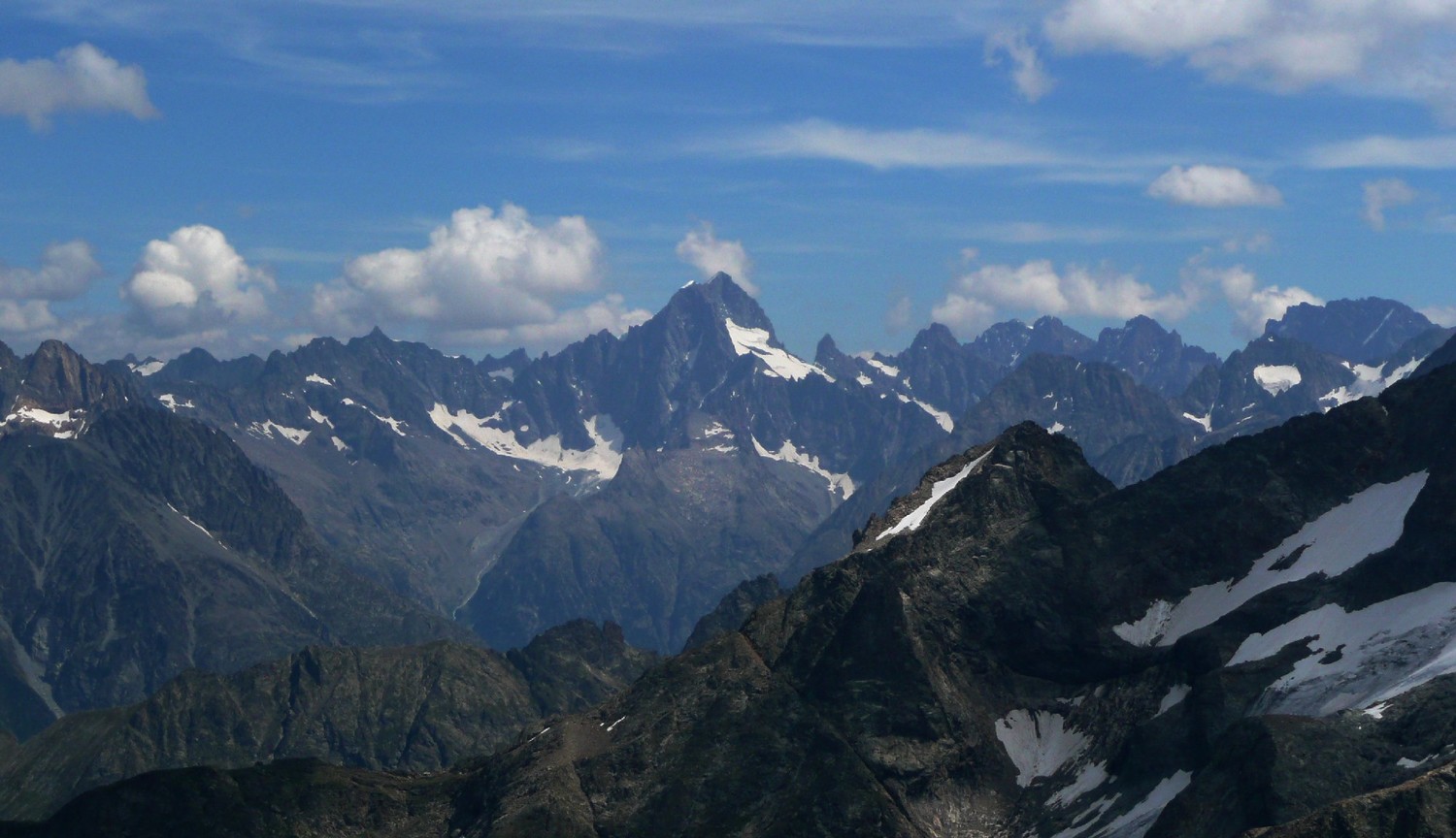 Barre des Ecrins vue de la Muraillette