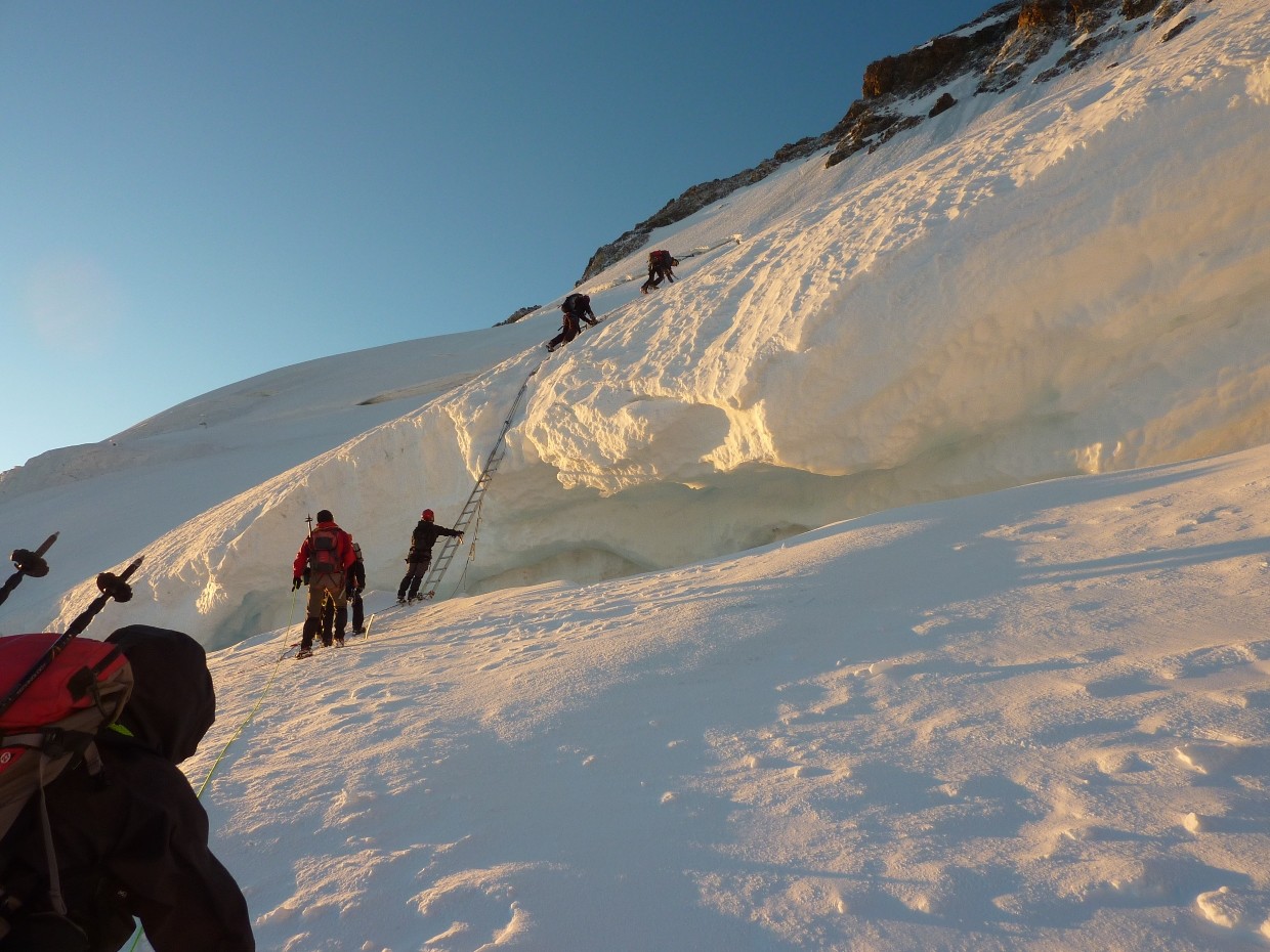 L'échelle pour passer une grosse crevasse