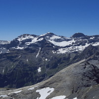 Versant N, de gauche à droite : Las Olas, Soum de Ramond, Mont Perdu, Cylindre, Marboré