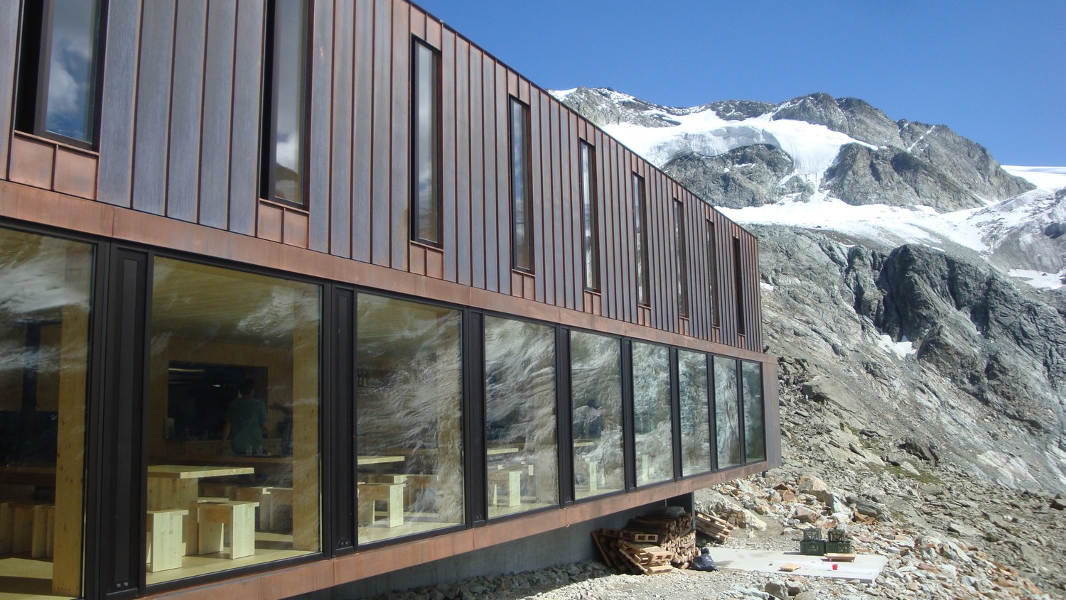 Nouvelle cabane de Moiry: panoramique !