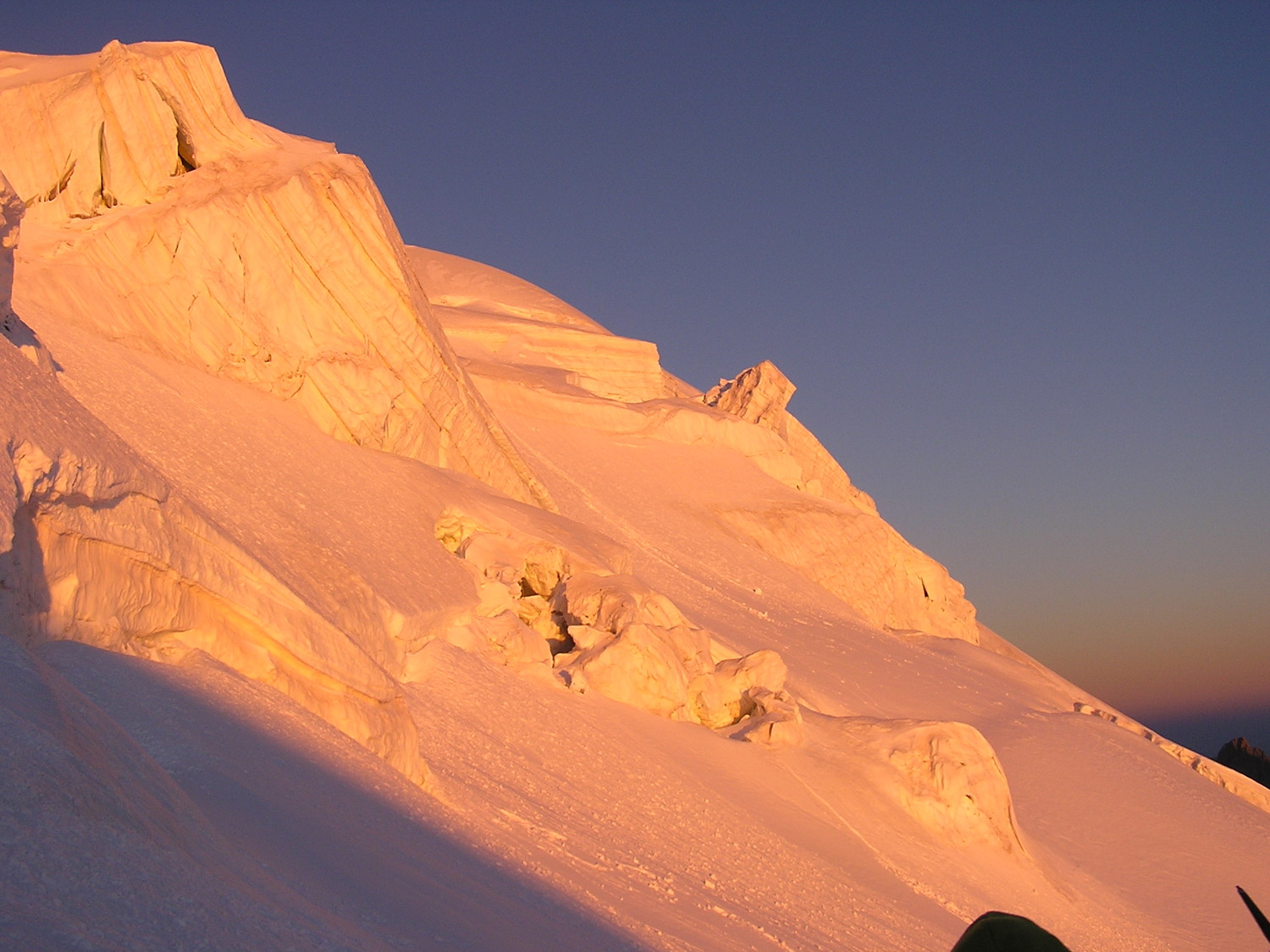 levé de soleil sur les séracs