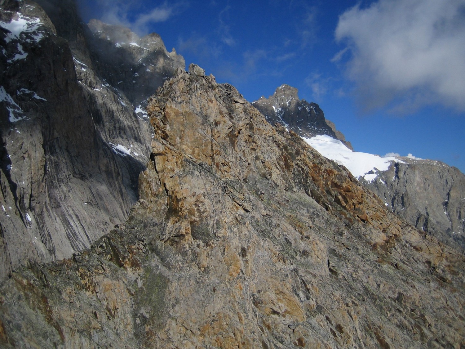 pointe rive gauche du couloir Duhamel
