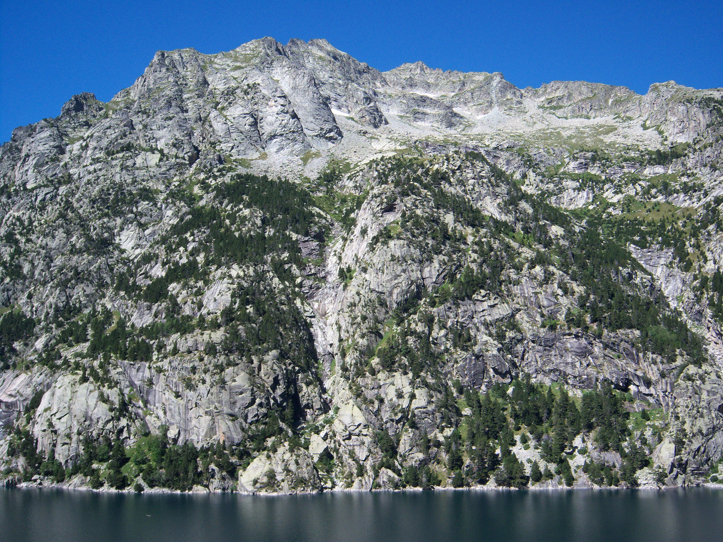 Vue sur le lac de cavallers