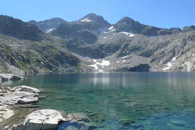 Lac de Leners et Grand pic d'Eriste Lac de Leners et Grand pic d'Eriste