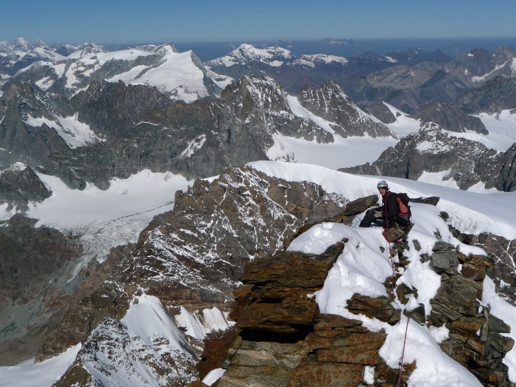 Arete sommitale