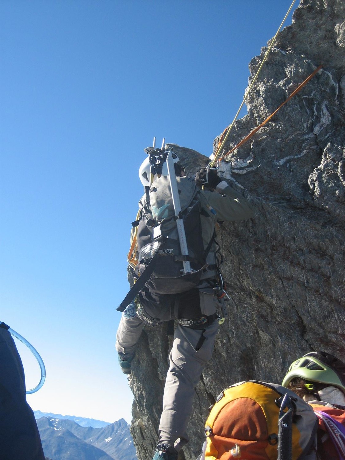 Pointe de Labby : le pas d'attaque avec l'option plus facile mais gazeuse
