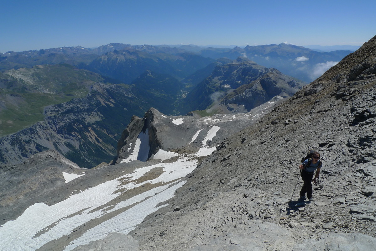 Montée en versant N du Soum de ramond