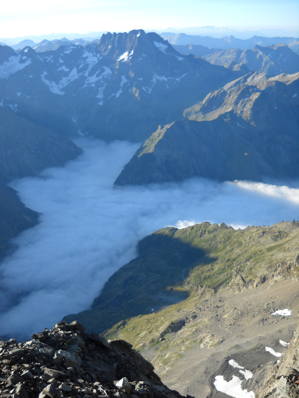 "couche d'inversion" en fond de vallée